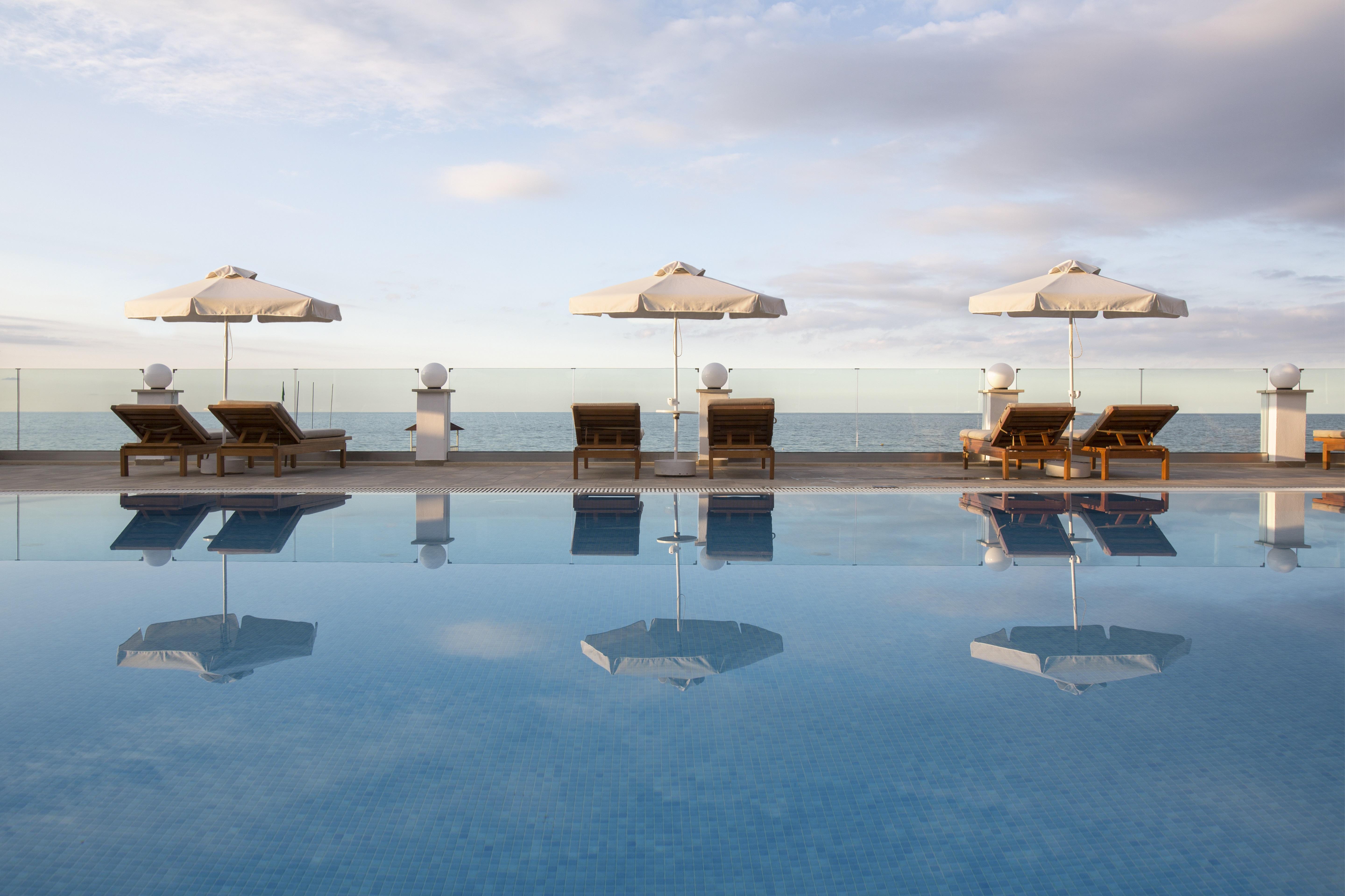 Alexander Beach Hotel & Village Resort Малиа Экстерьер фото