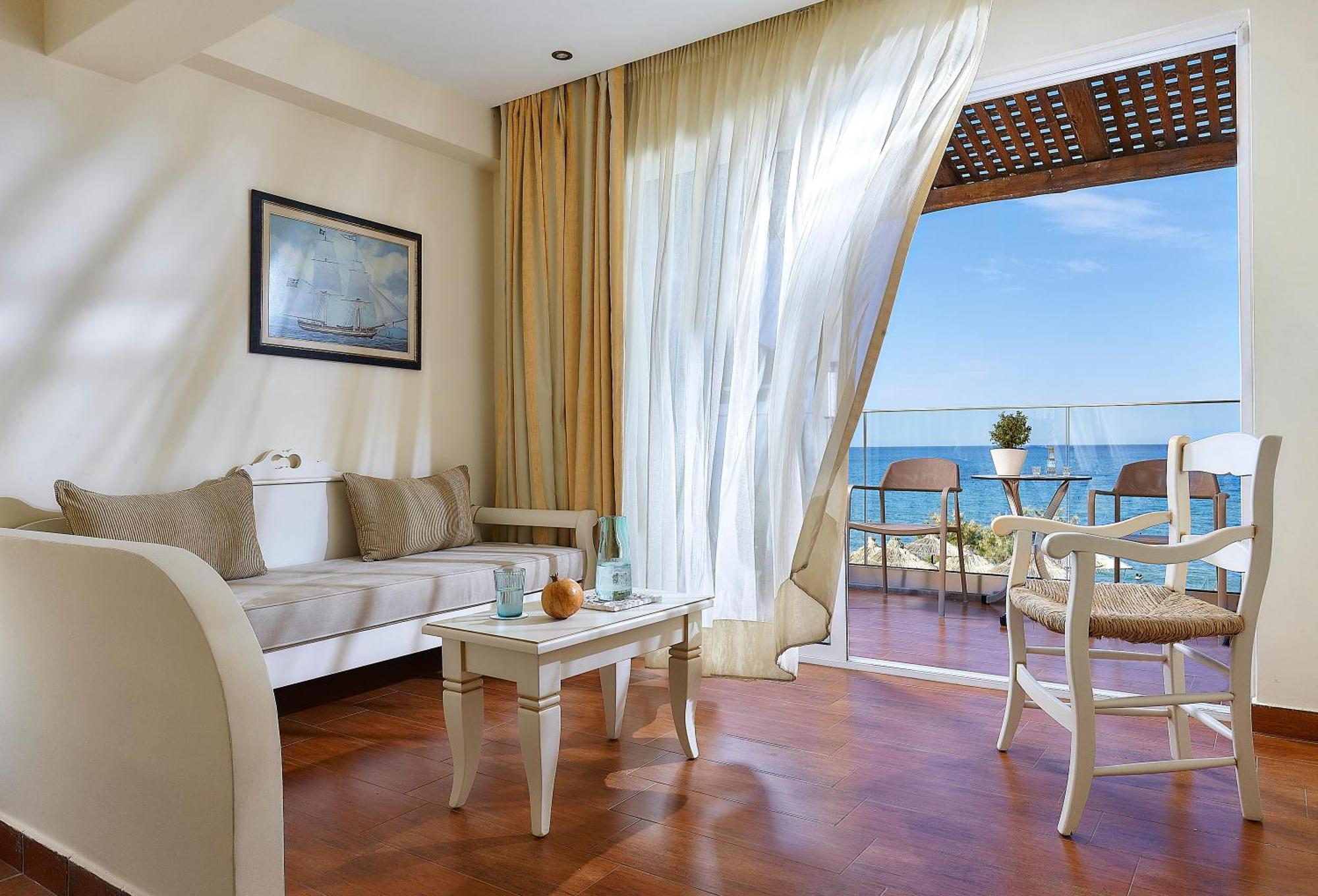 Alexander Beach Hotel & Village Resort Малиа Экстерьер фото