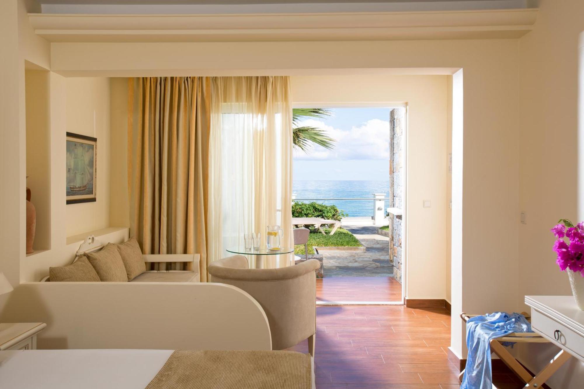 Alexander Beach Hotel & Village Resort Малиа Экстерьер фото