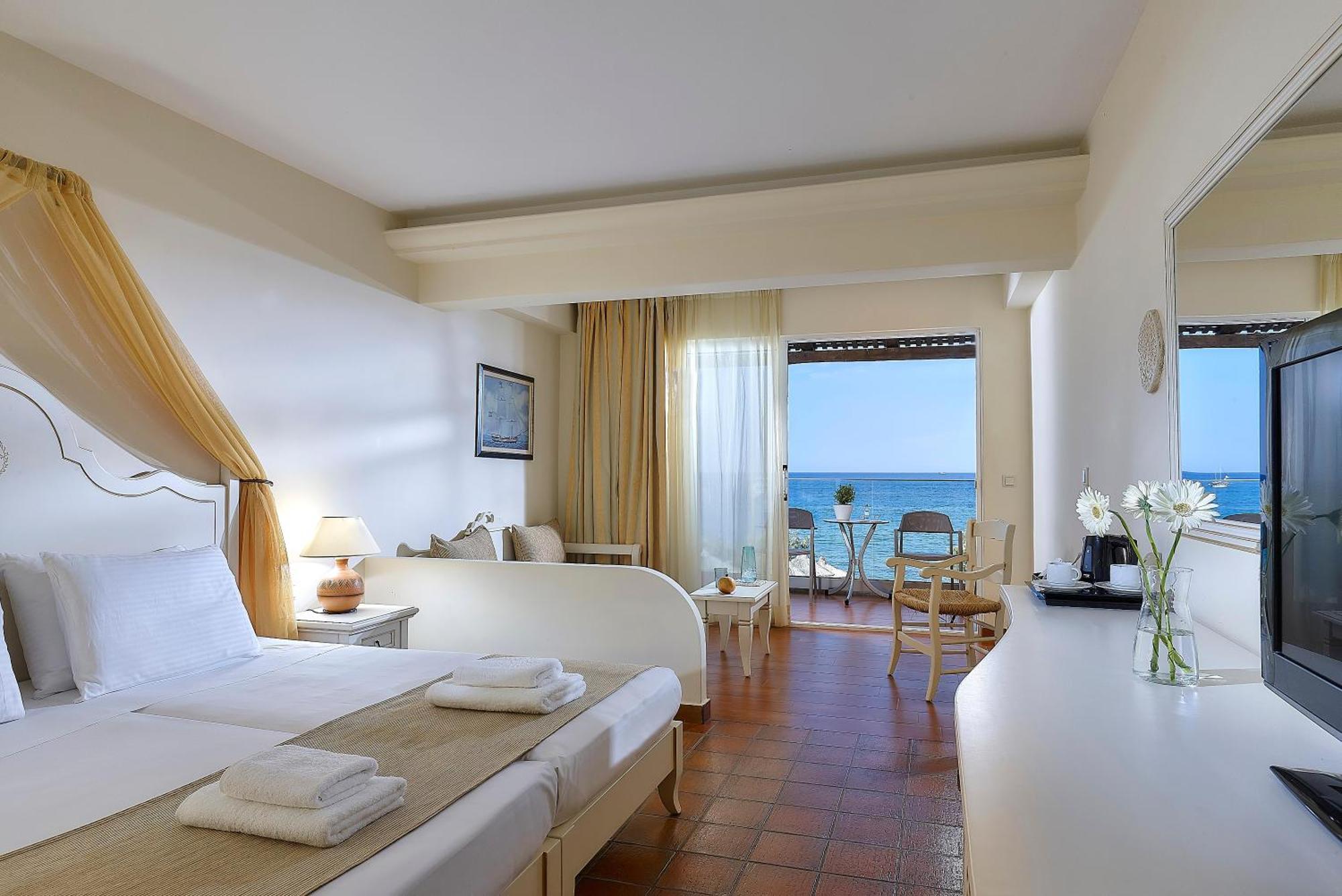 Alexander Beach Hotel & Village Resort Малиа Экстерьер фото