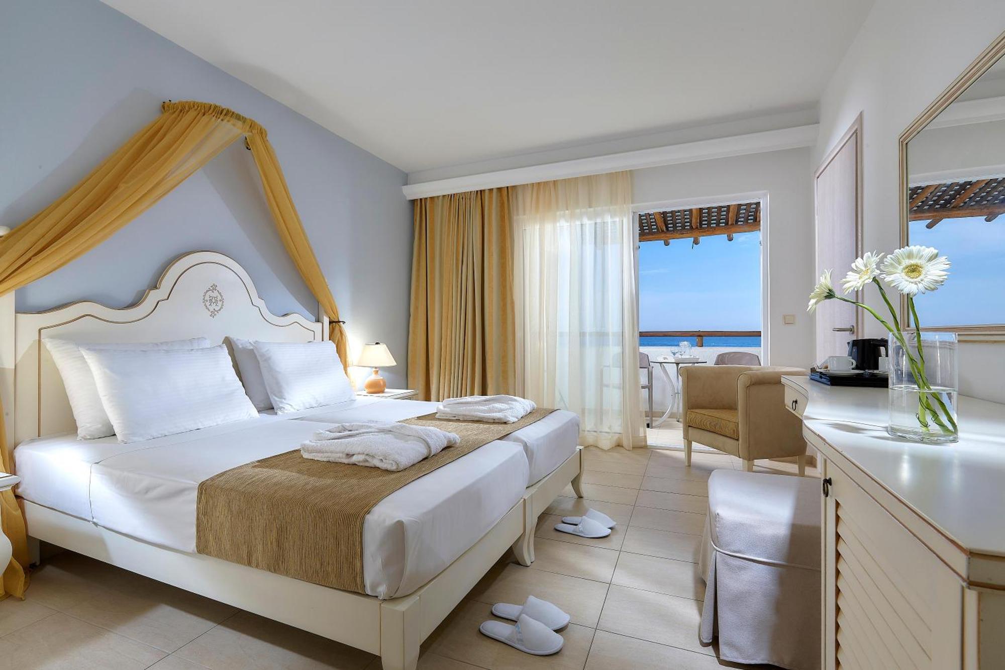 Alexander Beach Hotel & Village Resort Малиа Экстерьер фото