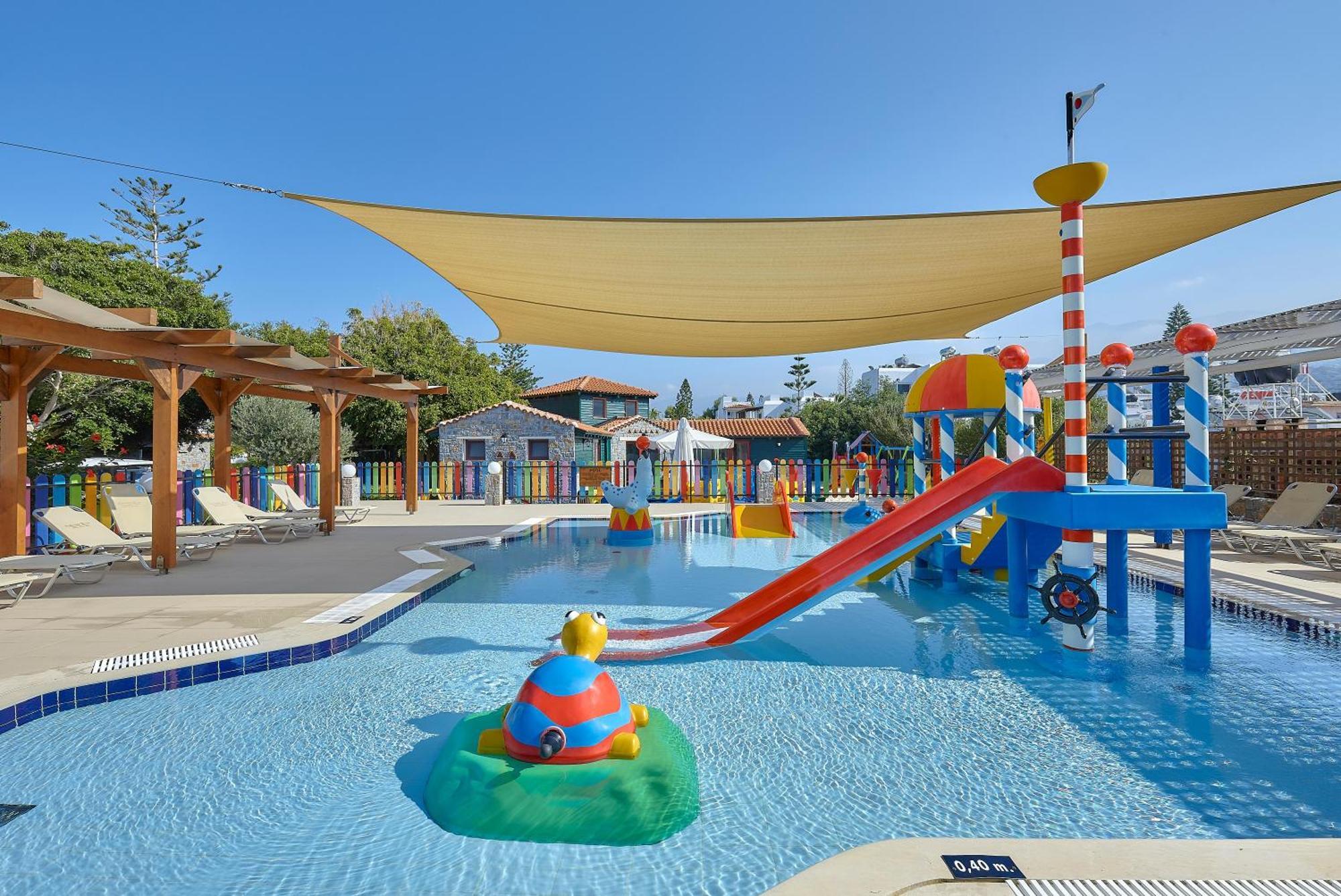 Alexander Beach Hotel & Village Resort Малиа Экстерьер фото
